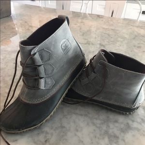 Sorel Out n About rain boots